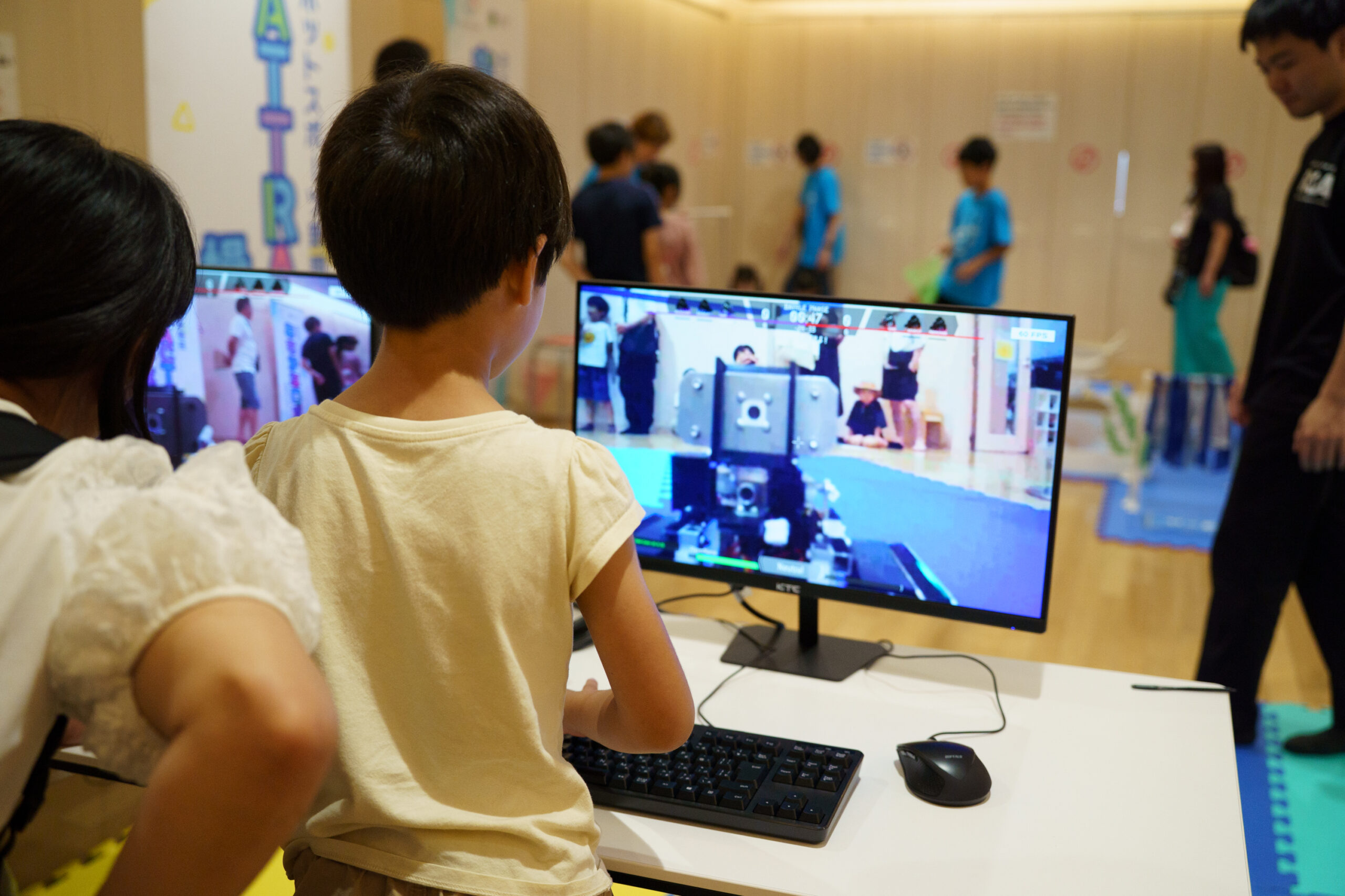 ATTRACTS/株式会社ロボットスポーツゲームズ